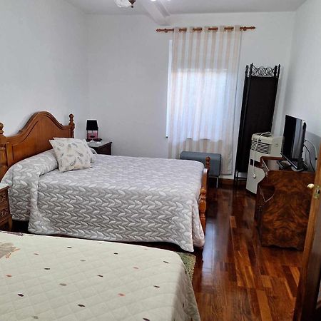 Casita Acogedora En El Centro Del Pueblo Villa Porrino Exterior photo